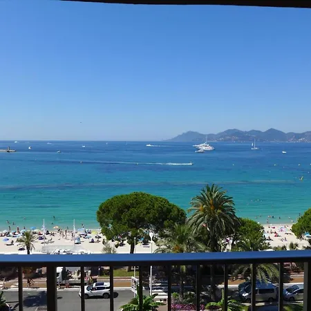 Rabelais * Cannes