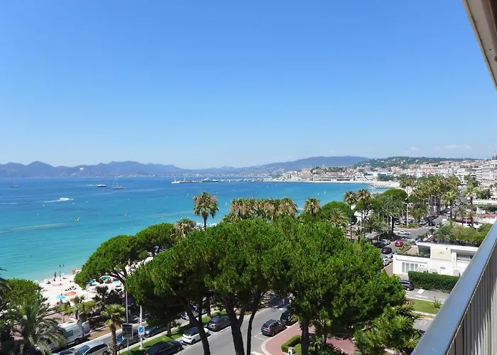 Rabelais Cannes