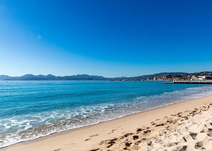 Rabelais Cannes